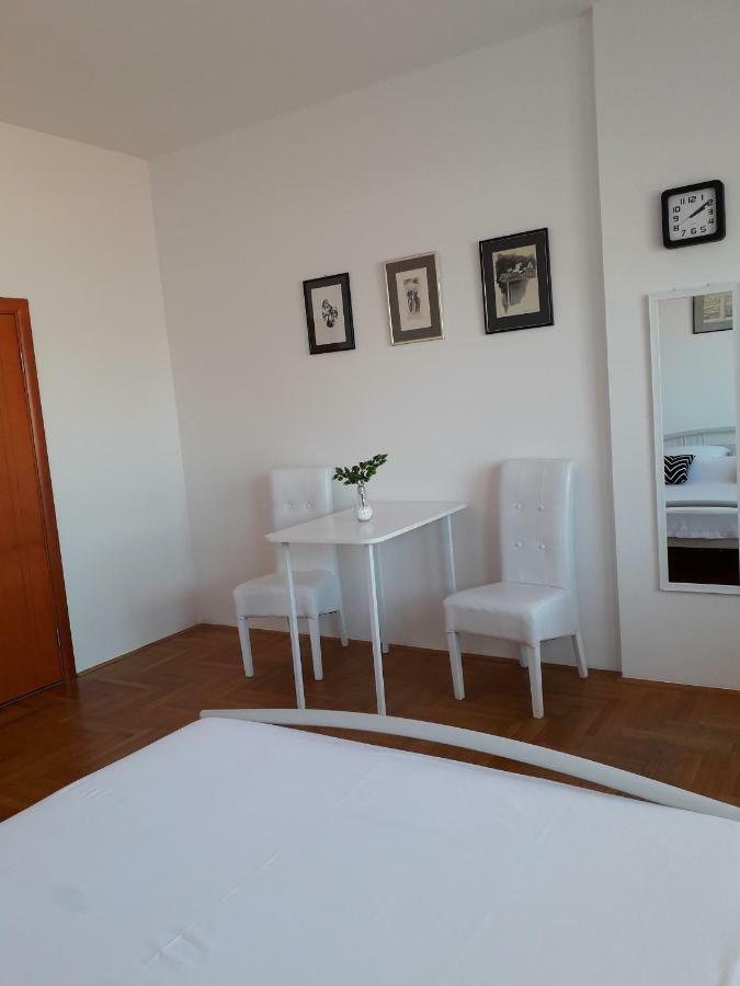 Apartman Dunja Ns 2 诺威萨 外观 照片