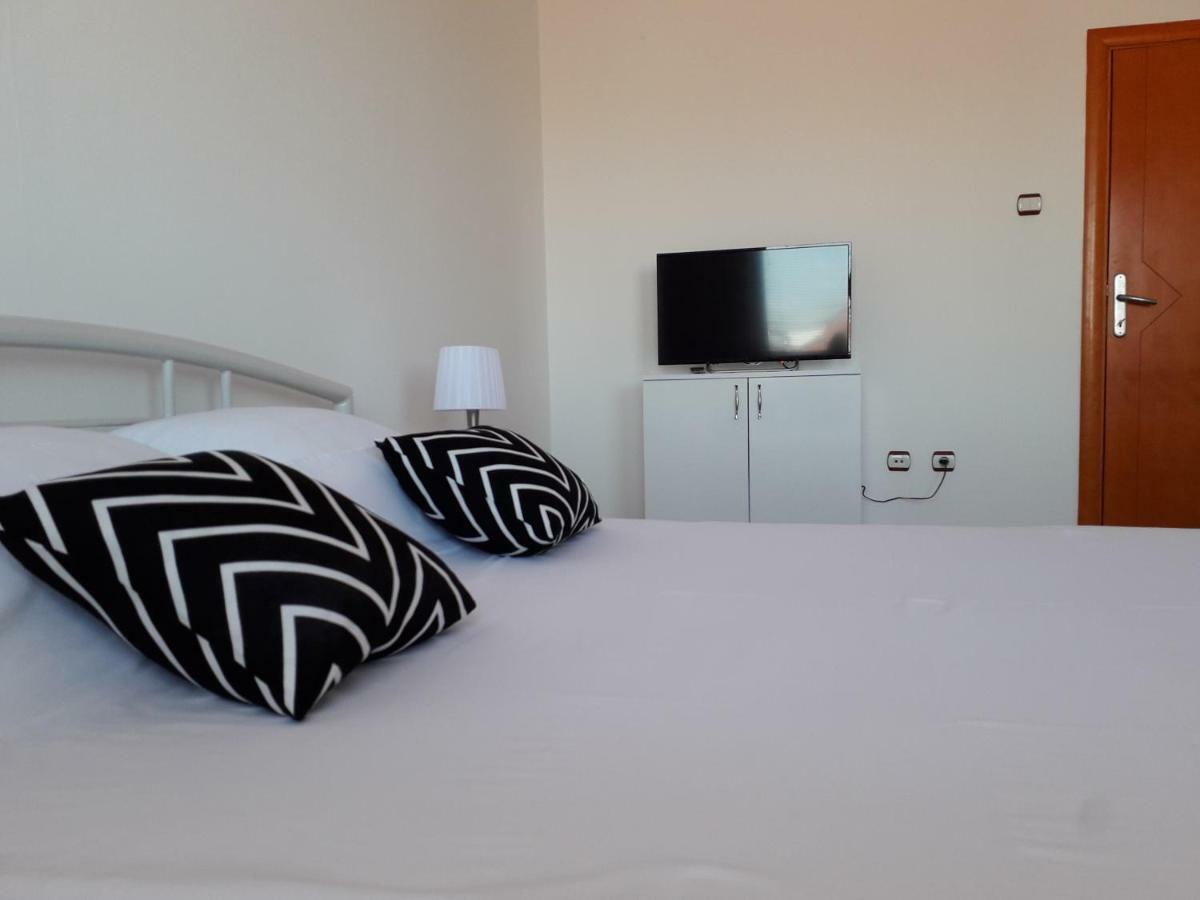 Apartman Dunja Ns 2 诺威萨 外观 照片