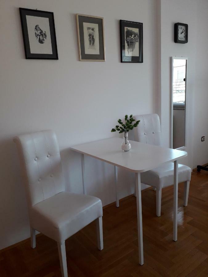 Apartman Dunja Ns 2 诺威萨 外观 照片